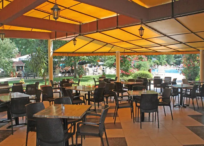 Yavor Palace - Hotel Slantschew brjag