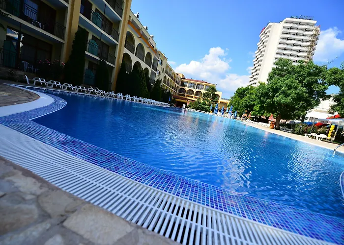 Yavor Palace Отель 4*