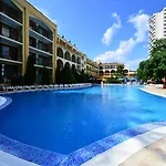 Hotel Yavor Palace 4*