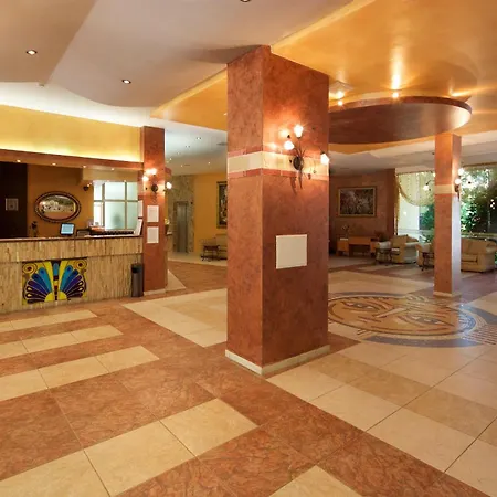 Yavor Palace Szálloda Napospart