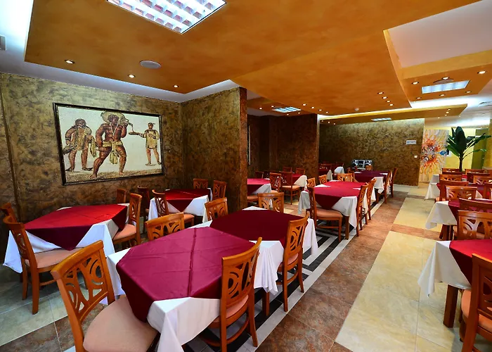 Yavor Palace Napospart