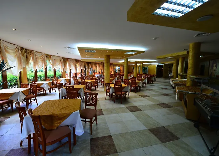 Yavor Palace Napospart