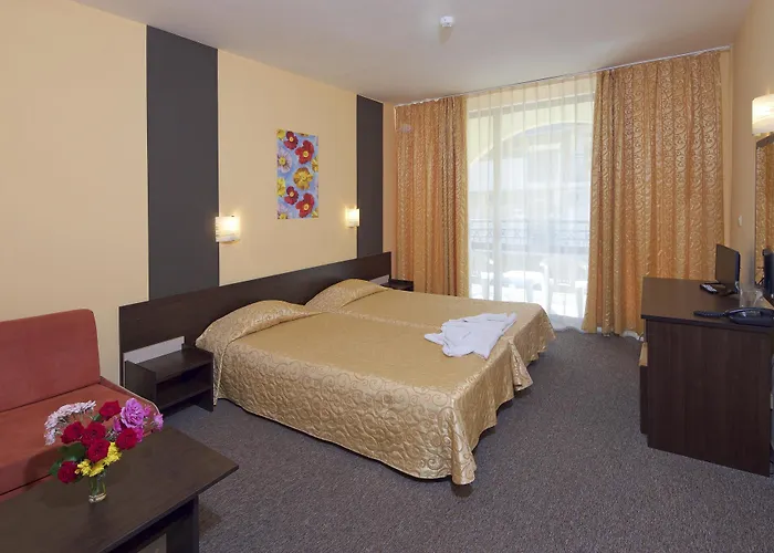 Yavor Palace Napospart