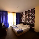 Yavor Palace Hotell