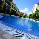 Yavor Palace Hotell 4*
