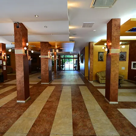 Yavor Palace 4*