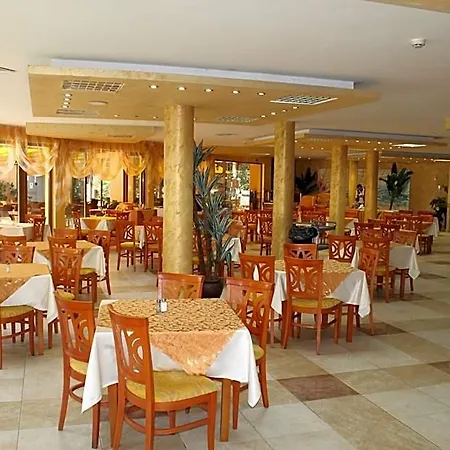 Yavor Palace Slăntjev Brjag