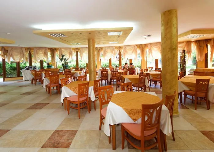 Yavor Palace 4* ساني بيتش