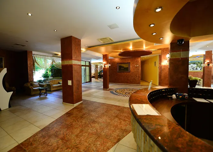 Hotel Yavor Palace 4*