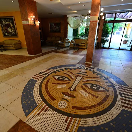 Yavor Palace Szálloda 4*